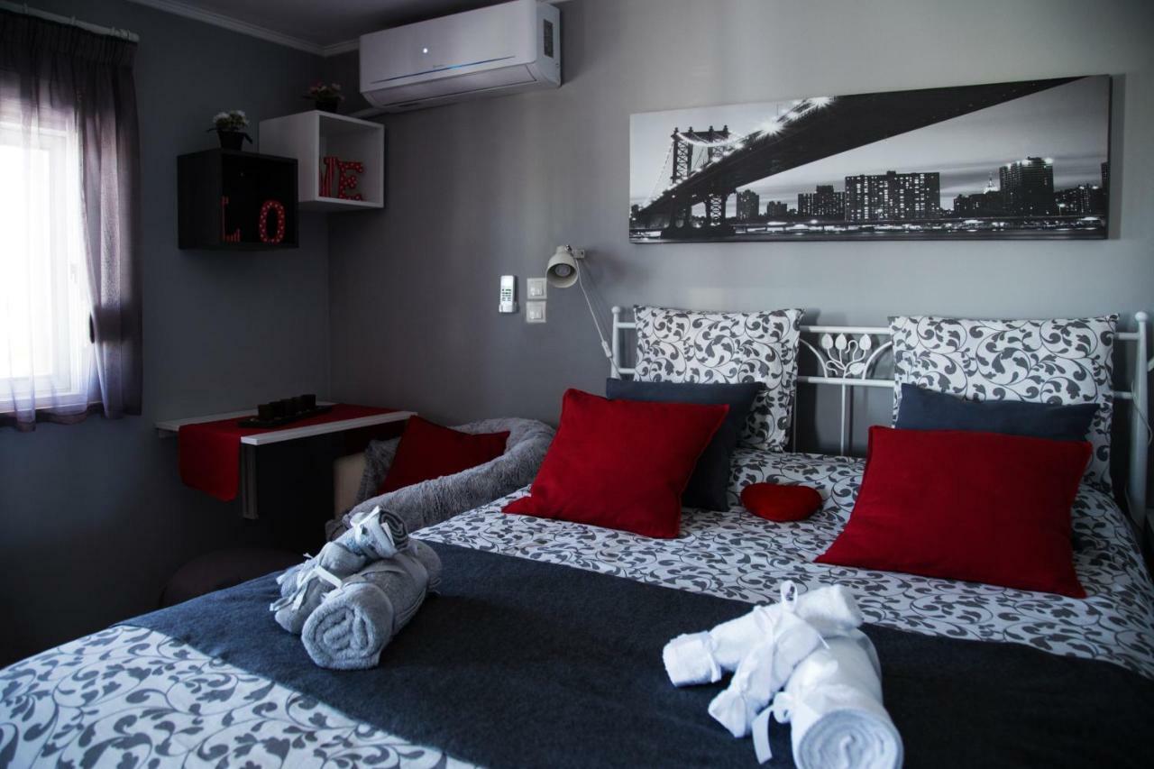 'Romeo & Juliet' Cozy Apartment With Breathtaking View Athen Exterior foto